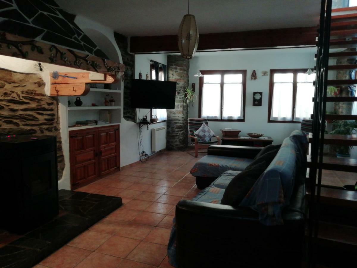 cal jardiner Villa Rialp Exterior foto